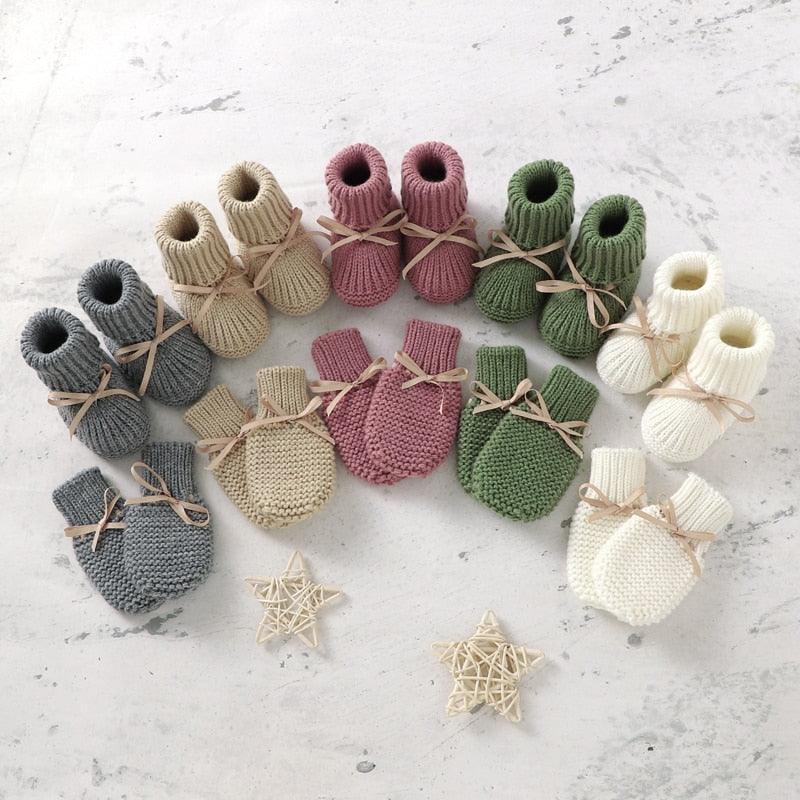 Baby Knitted Shoes & Mittens - Belle Baby
